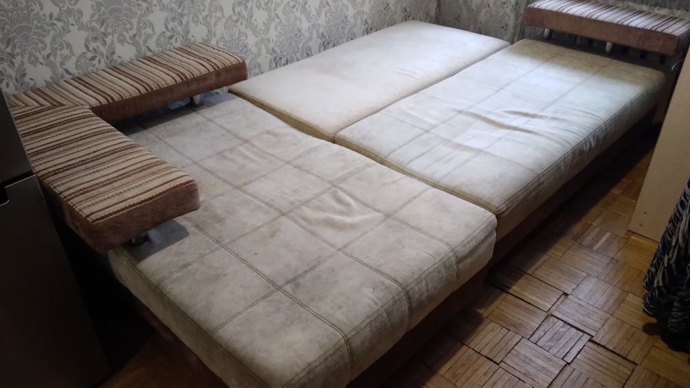 Продам Диван угловой