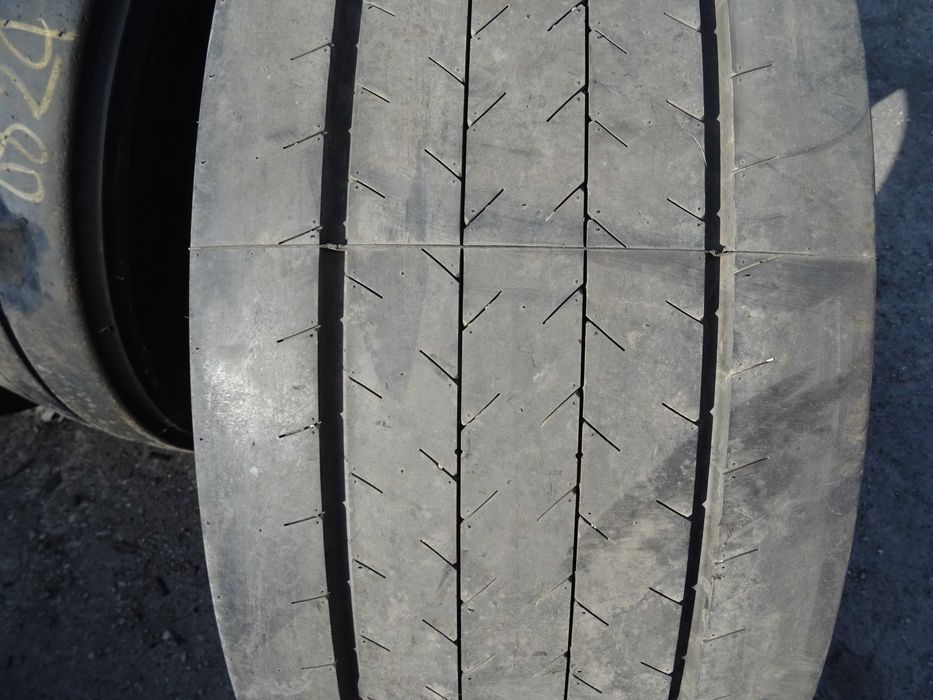 Opona 385/55R22.5 GOODYEAR Treadmax LHT II (750 netto)