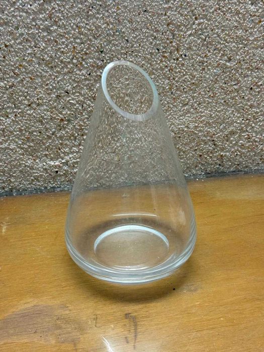 Vaso Decorativo em Vidro Transparente