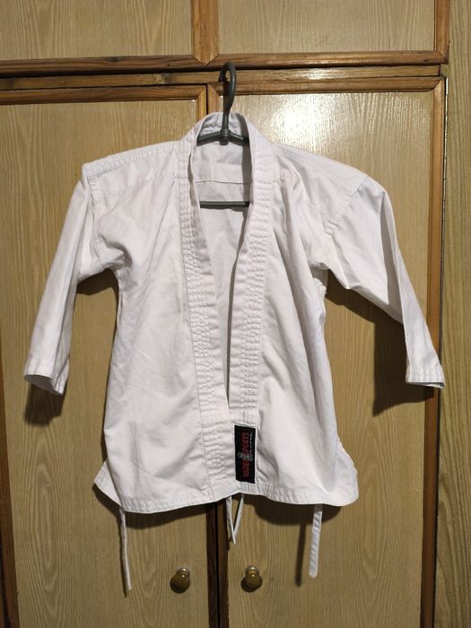 Кимоно с штанами и поясом рост 110