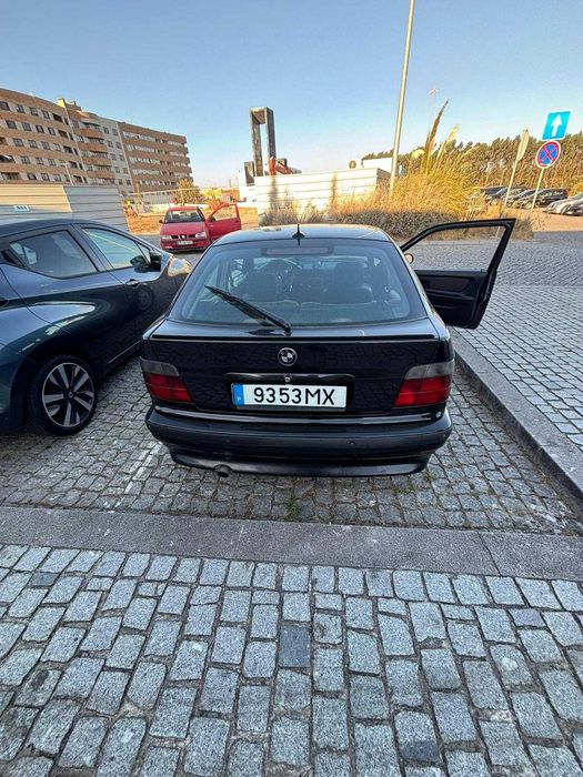 BMW 318 Com Swap de motor