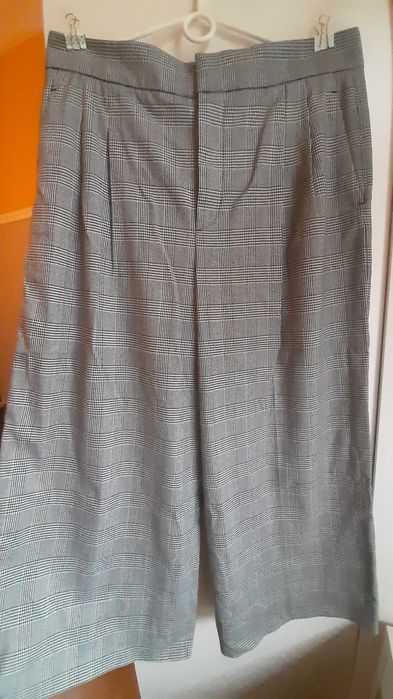Spodnie ZARA nowe