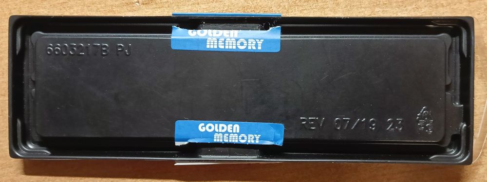 Оперативна пам'ять Golden Memory DDR3-1600 4096MB PC3-12800 (GM16N11/4
