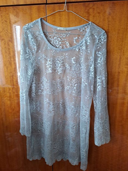 Koronkowa bluzeczka