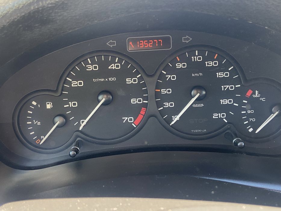 Peugeot 206 1.2 gasolina