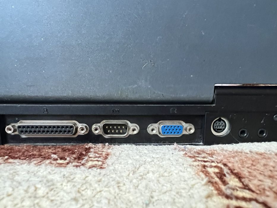 Ноутбук Fujitsu Amilo M-6500 + бонус