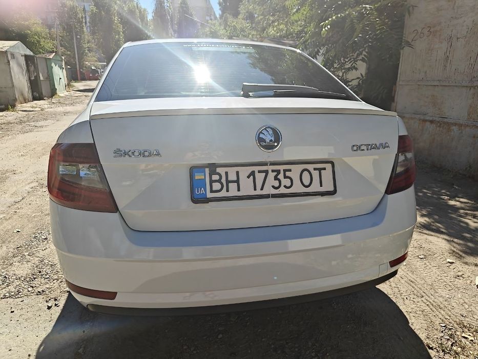 Продам Skoda Octavia A7 2017 г. 1.8 6ст.Мех.