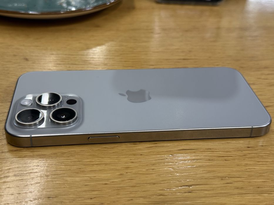 15 pro max 256 gb