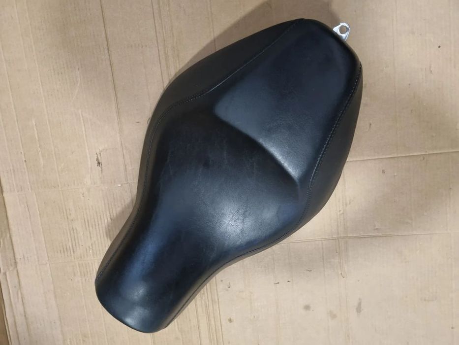 harley davidson xl1200 883n sportster iron siedzenie