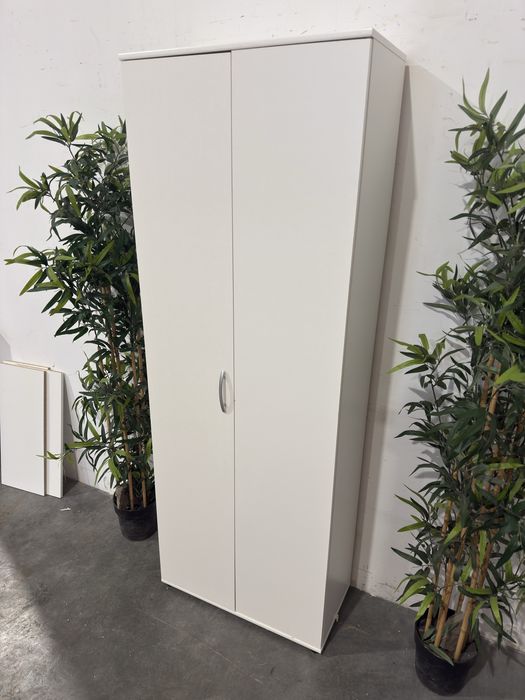 Ładna mała biała  szafa super stan dowóz wysyłka