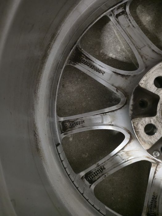 Alufelgi bmw wraz z oponami