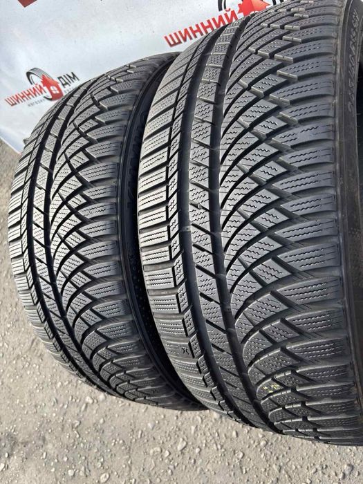 Шини 245/40 R19 пара Kumho 2022p зима 7мм