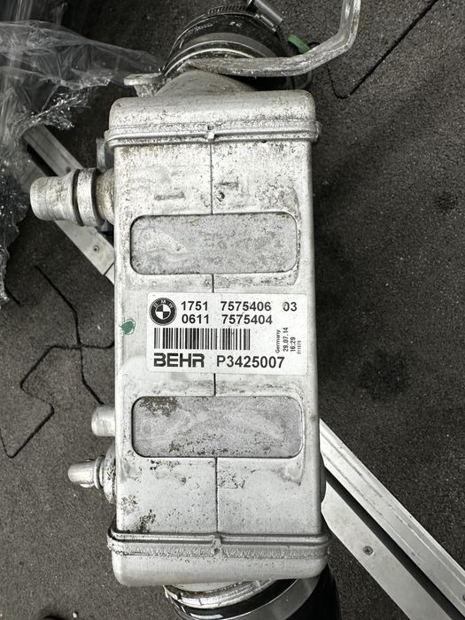 Охладитель, интеркулер, радиатор интеркулера BMW 50i