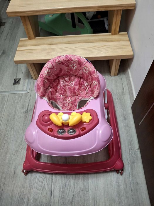 Chodzik dla dziewczynki