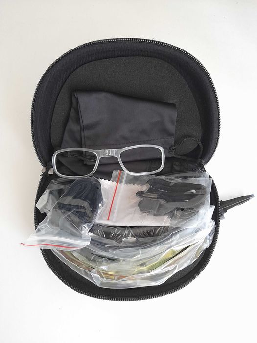 Óculos de proteção para desporto ou actividades ao ar livre