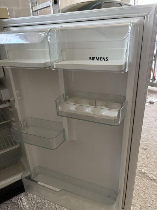 Холодильник siemens