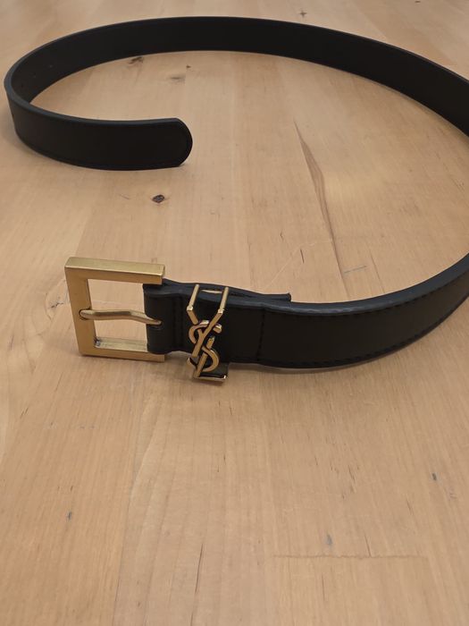 Cinto YSL  novo