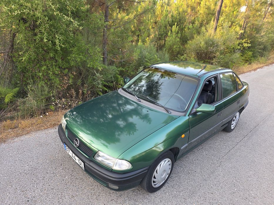Opel astra 1.4i inspecionado bom estado