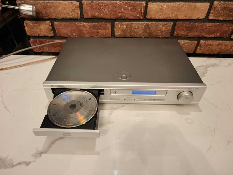 CAMBRIDGE D500SE Special Ediotion ! Unikatowy odtwarzacz Cd ! Do naprawy