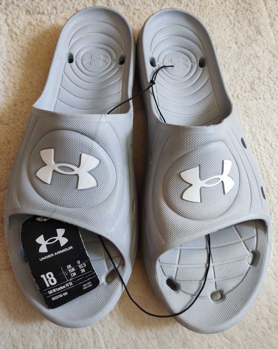 Nowe buty klapki Under Armour, rozmiar 52,5.