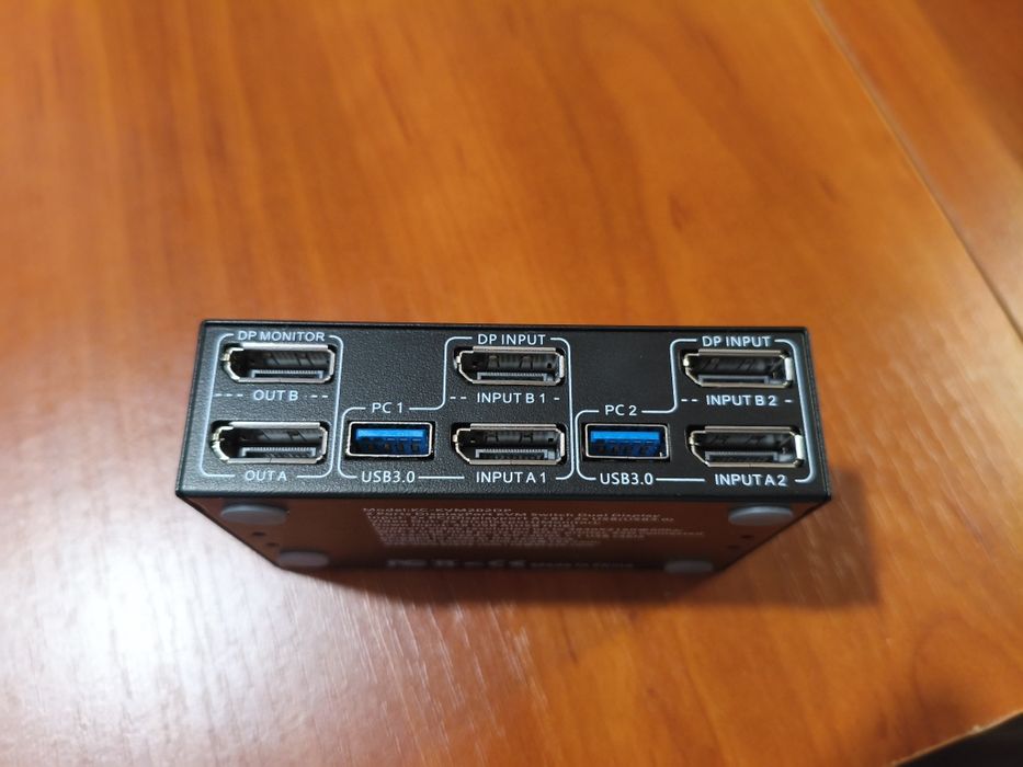 KCEVE 2x2 Dual DP/USB 3.0 KVM Switch 4K Ultra HD