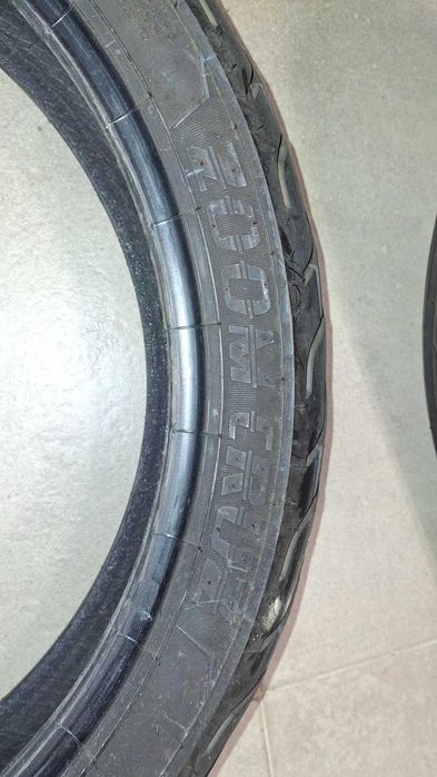 Pneus Mota 100/90-18 e 130/70-18