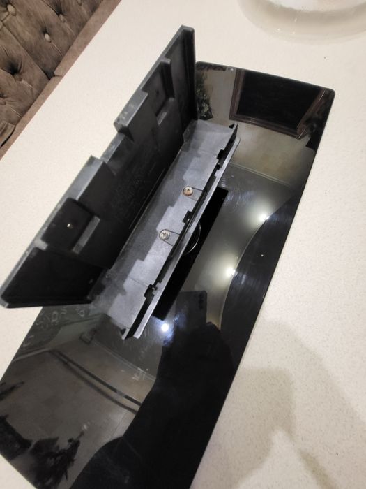 Підставка під телевізор 1000 грн