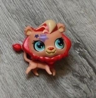 Littlest pet shop