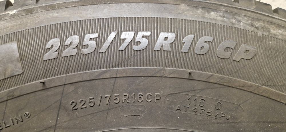 Opony MICHELIN AGILIS CAMPING 225/75/16C 2szt Okazja !