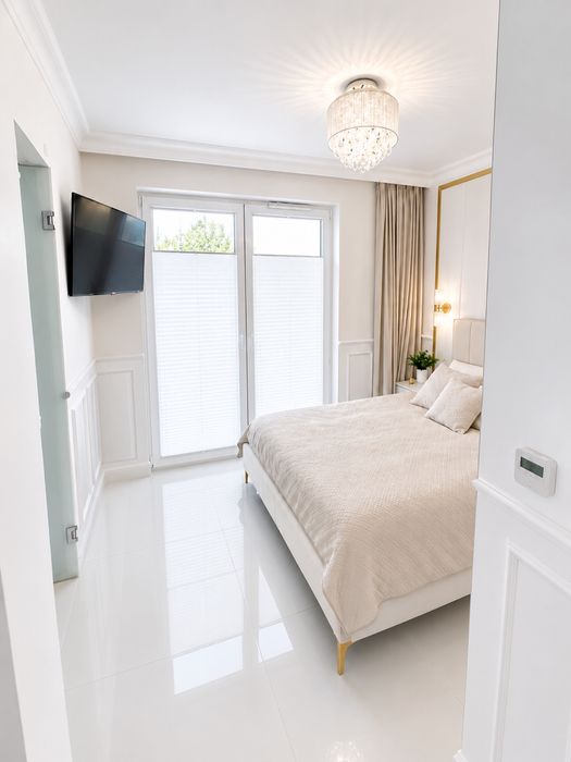 Bezpośrednio | 47,3 m² | 50 m² słonecznego tarasu | 2 miejsca w hali | Osiedle Śliwkowe – Warzymice