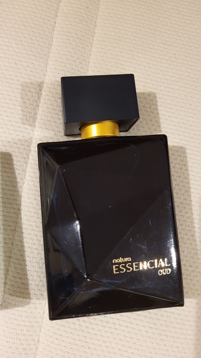 Perfuma natura essencial oud