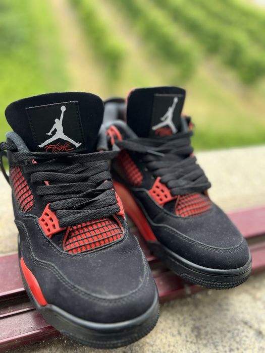 Air jordan 4 black /red