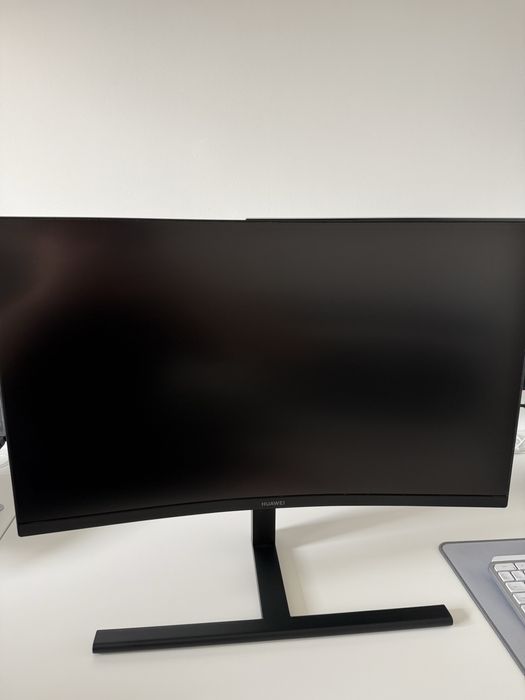 Monitor Huawei MateView GT 27 – Zakrzywiony, 165Hz