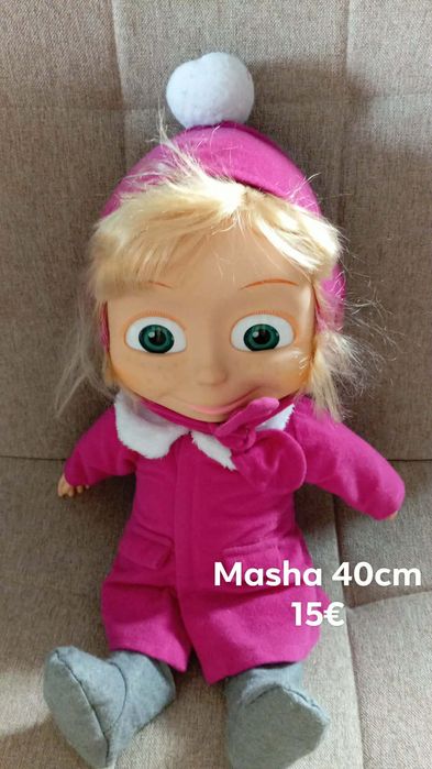 Masha e o urso, casas e peluches