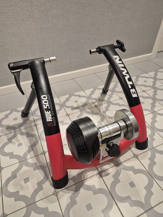 Trenażer BTWIN IN'RIDE 500, stan bardzo dobry