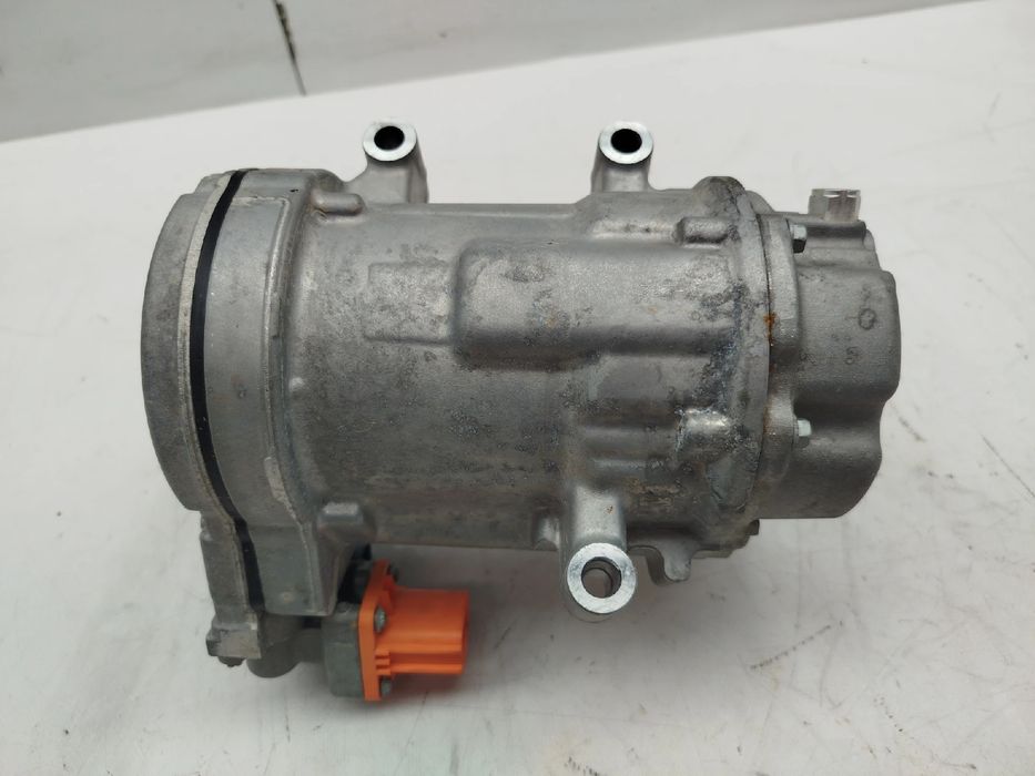 Compressor AC FORD Kuga III (DFK)