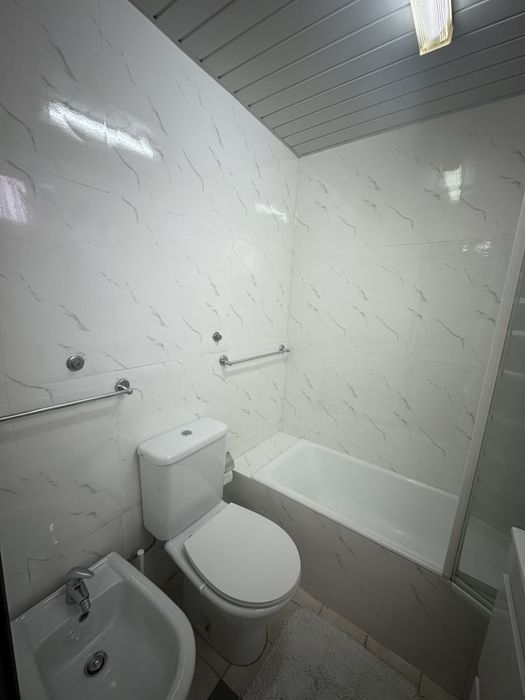 Alugo quartos perto HSJ  e ISCAP