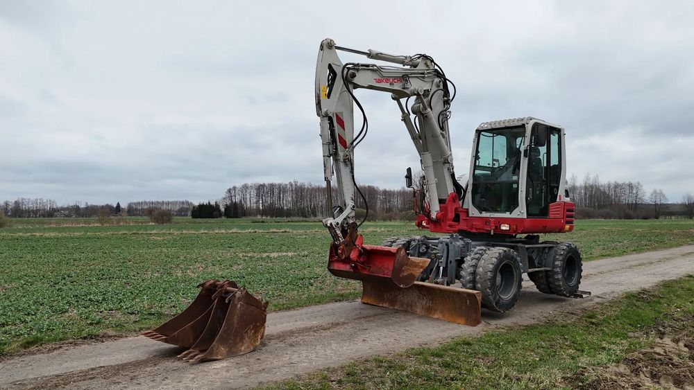 Takeuchi Tb 295w  Takeuchi Tb 295w 2016 rok 3 łyżki super stan