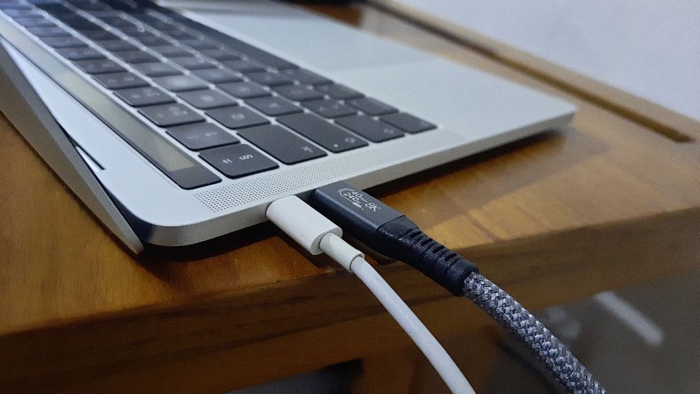 Macbook Pro 13" Touchbar 2018