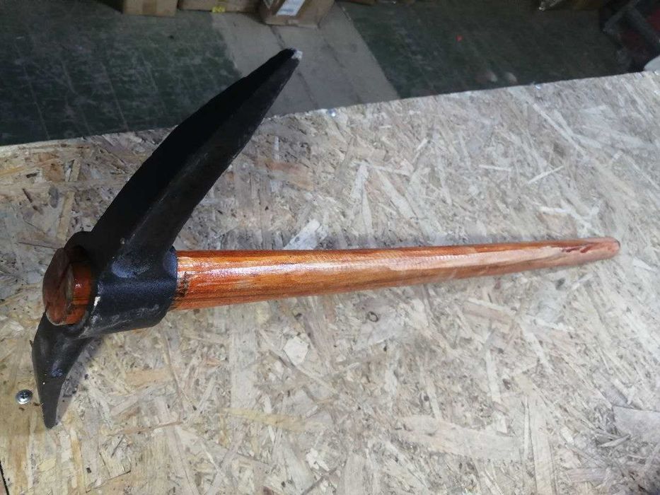 МІЦНА Кирка, мотыга боёк 2,5 кг или 1,3 кг СТАЛЬ 65Г