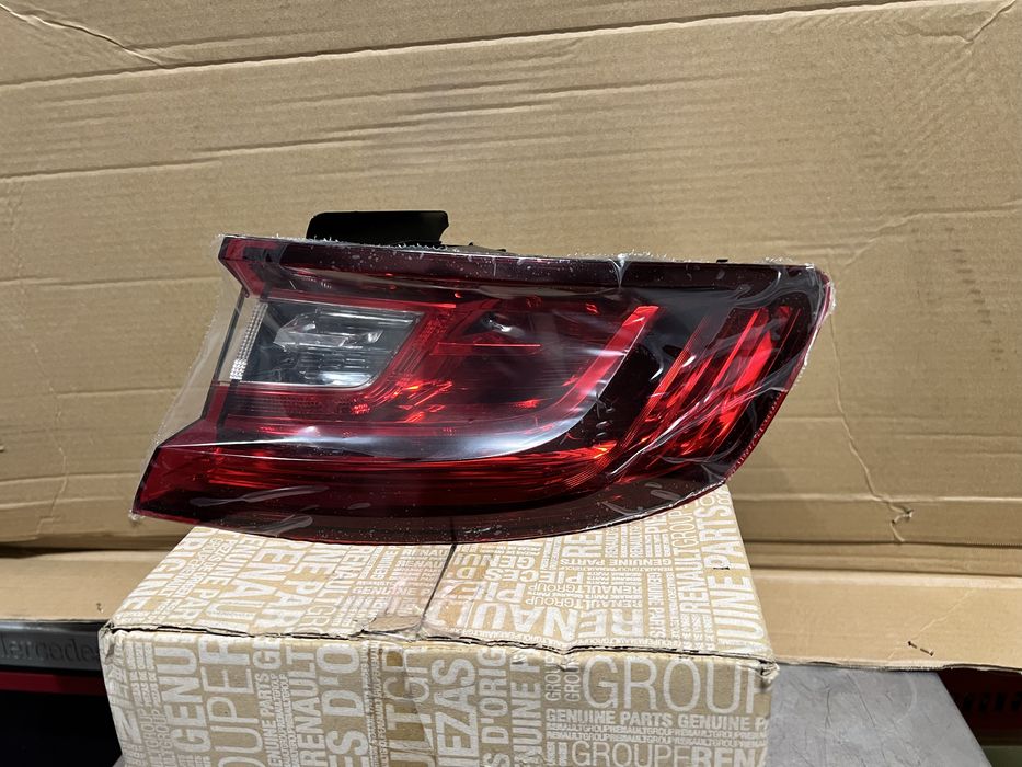 Lampa prawy tył Megane IV nowa oryginał Renault