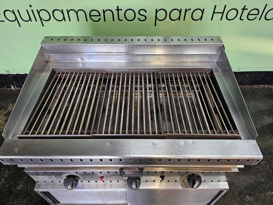 Grelhadores industriais a gás e a carvão