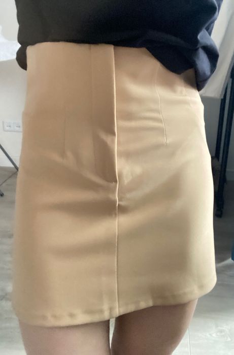 Спідниця  бежева