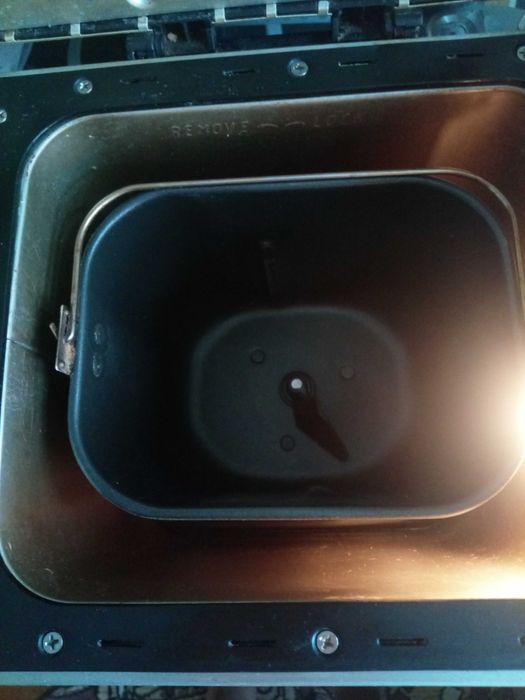 Хлібопіч Gorenіе 900 з новим паском.