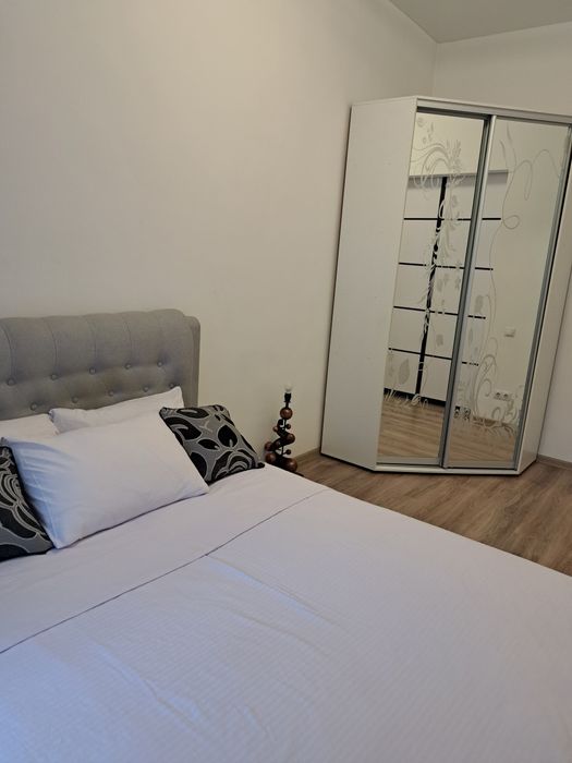 Подобово Двокімнатні апартаменти у центрі міста Чорновола