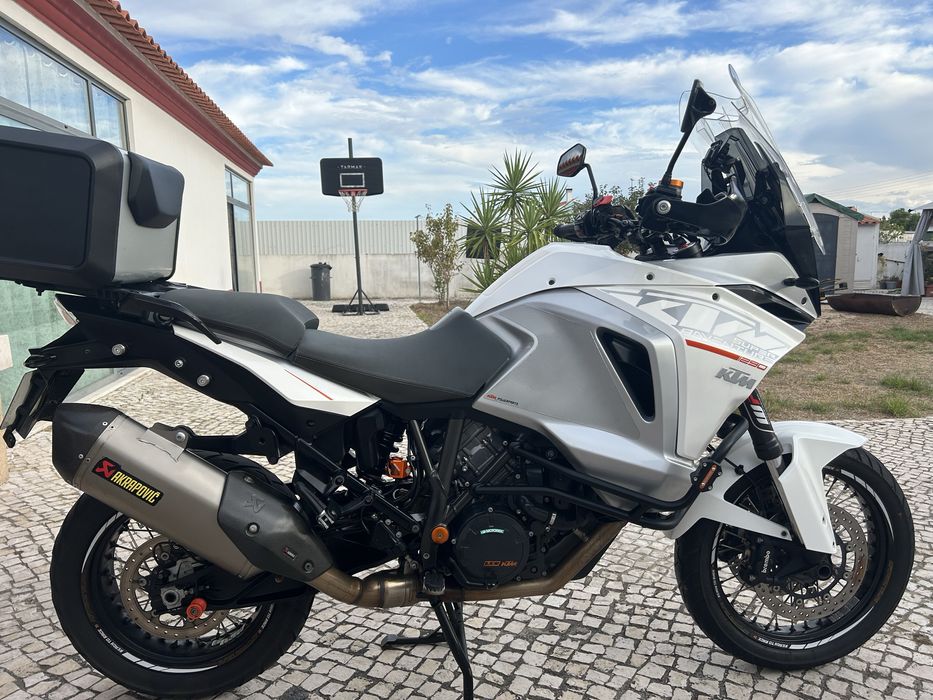KTM 1290 Super Adventure T