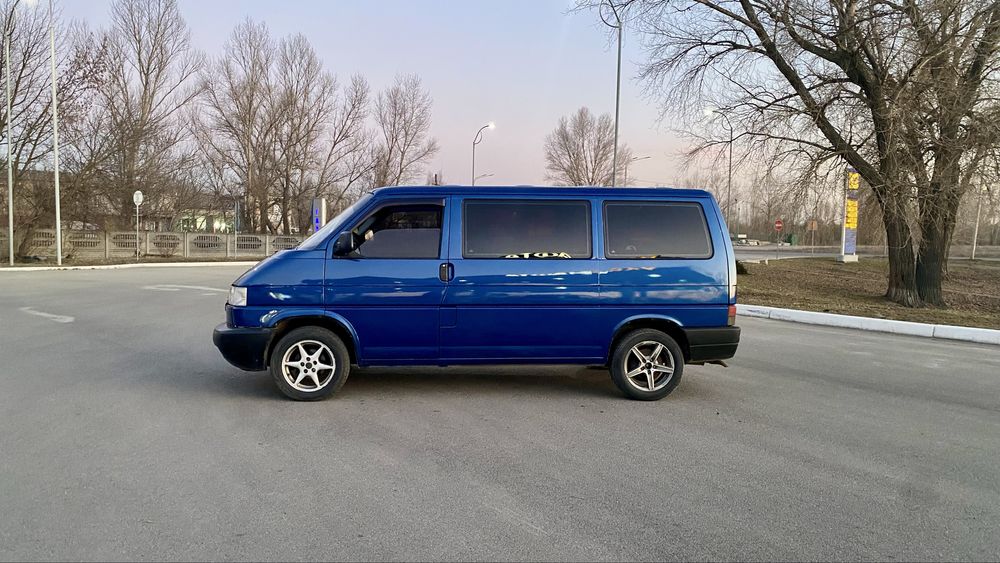 Volkswagen T4  1.9 Дизель