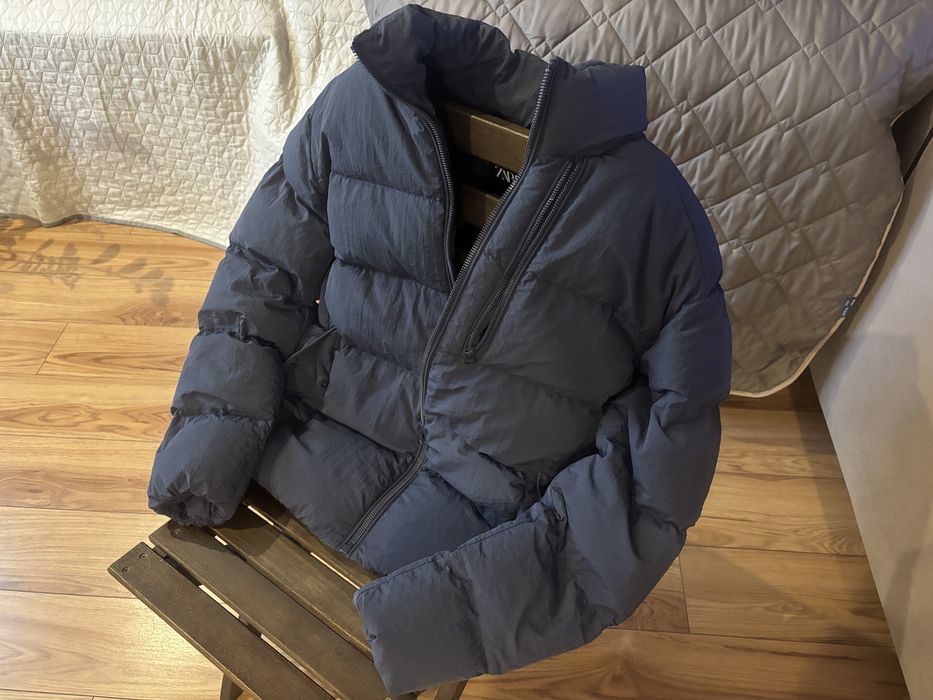 Зимняя куртка пуховик Zara (оригинал) +перчатки и шарф!