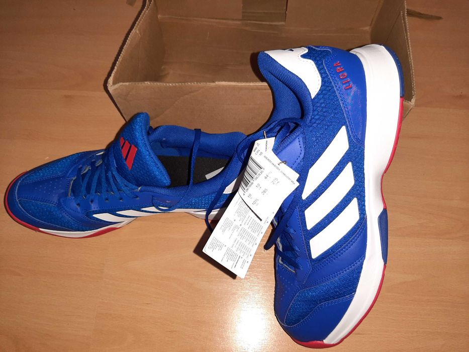 Adidas Ligra 8 halowe 44 2/3