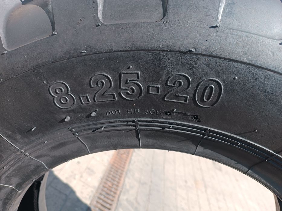 8.25-20 Bagger Security LG-2 8.25R20